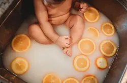 Фото с апельсинами в ванной