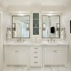 White bathroom cabinet photo
