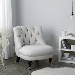 Small chair for bedroom photo