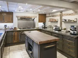 Kitchens made of metal and wood photo