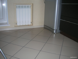 Diagonal tiles in the kitchen photo