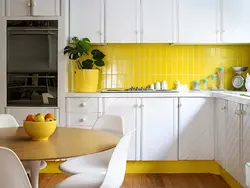 Белая Кухня С Желтым Фартуком Фото