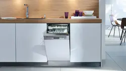 Built-in dishwasher photo in the kitchen