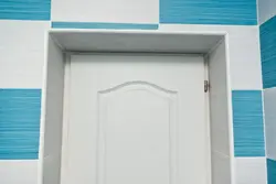 Platbands on the door in the bathroom photo