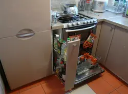 Фото кухни с плитой и холодильником фото