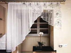 Камплект цюль і шторы на кухню фота