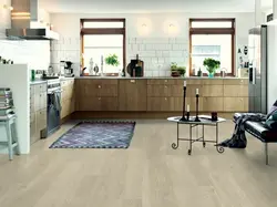 Tiles for laminate in the interior photo in the kitchen