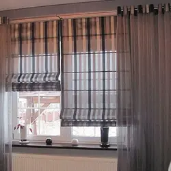 Blinds and tulle on one window photo for the kitchen