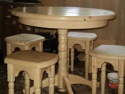 DIY kitchen table made of wood, DIY photo
