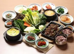 Koreya Yeməklərinin Şəkilləri