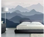Горы в интерьере спальни