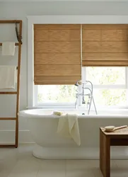 Blinds in the bathroom interior