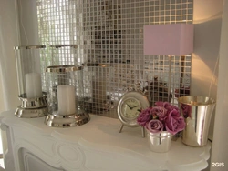 Зеркальная мозаика в интерьере кухни