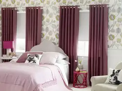 Брусничный цвет в интерьере спальни