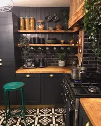 Черные кирпичи в интерьере кухни
