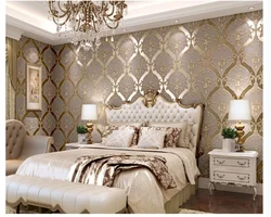 Italian wallpaper in the bedroom interior