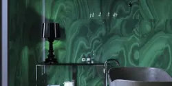 Зеленый мрамор в интерьере гостиной