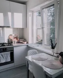 Интерьер окна на кухне в хрущевке