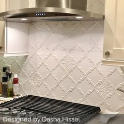 Arabesque apron for kitchen interior
