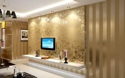 Decorative plaster and wallpaper combination in the living room interior