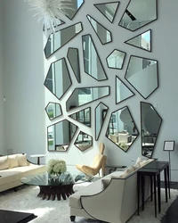 Зеркала декоративные на стену для интерьера в гостиной