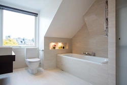 Bathtub with skylight design