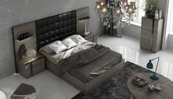 Тарҳи хоб бо бистар ва nightstands