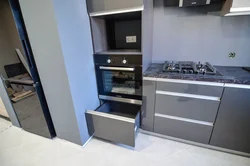 Kitchen 3 by 3 design with dishwasher