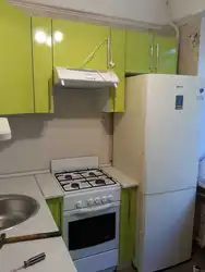 Дизайн кухни 6 метров с колонкой холодильником и стиральной