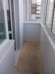 Пәтер суретіндегі балкон аймағы