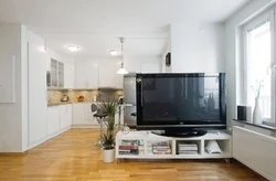 Телевизор в интерьере однокомнатной квартиры