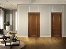 Классика двери в интерьере квартиры