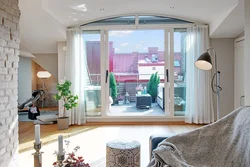 Дизайн угловых квартир с окном и балконом