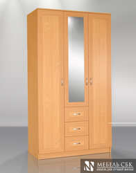 Three-leaf wardrobe in the bedroom photo