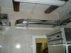 Фото монтаж вентиляции в кухне