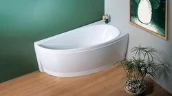 Photo Bathtub Sloping