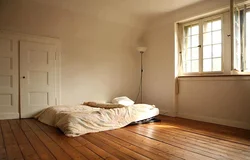 Empty bedroom photo