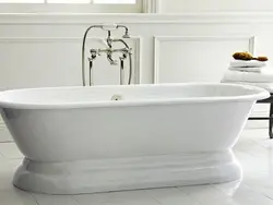 Porcelain bathtubs photo