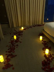 Bedroom candles photo