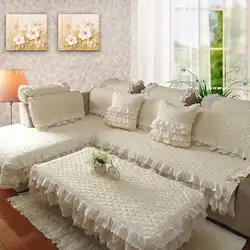 Bedspreads in the living room photo