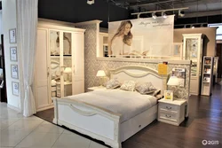 Shatura Light Bedroom Photo