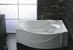 Acrylic asymmetric bathtub photo