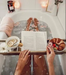 Bath made of books photo