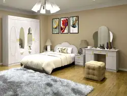 Grand Bedroom Photo