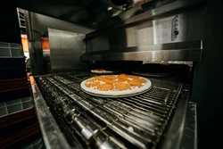 Фото кухни пиццерии