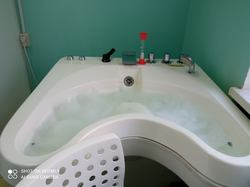 Whirlpool baths photos