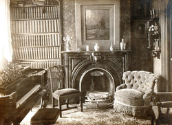 Фото старинной гостиной