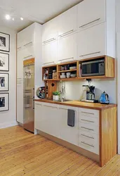 Дызайн маленькай кухні з высокай столлю