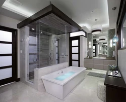Дизайн ванной комнаты с ванной по центру