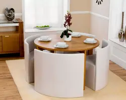 Кухонны стол для маленькай кухні круглы сучаснага дызайну